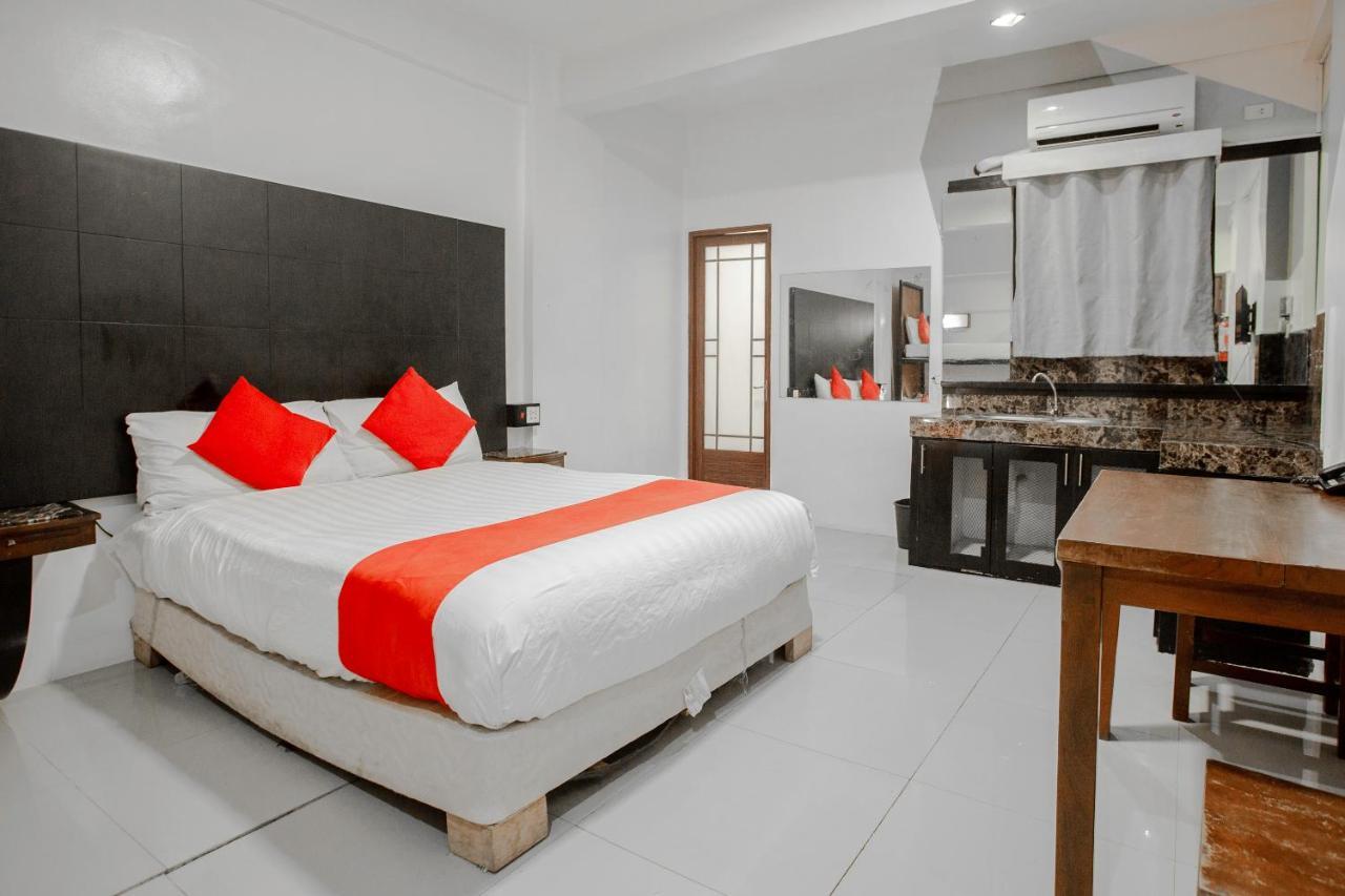 Super Oyo 134 The Bedstation Hotel Mandaluyong Luaran gambar